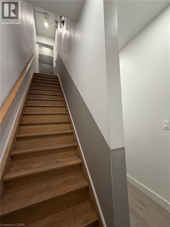 1415 Gerrard Street E Property Photo 8