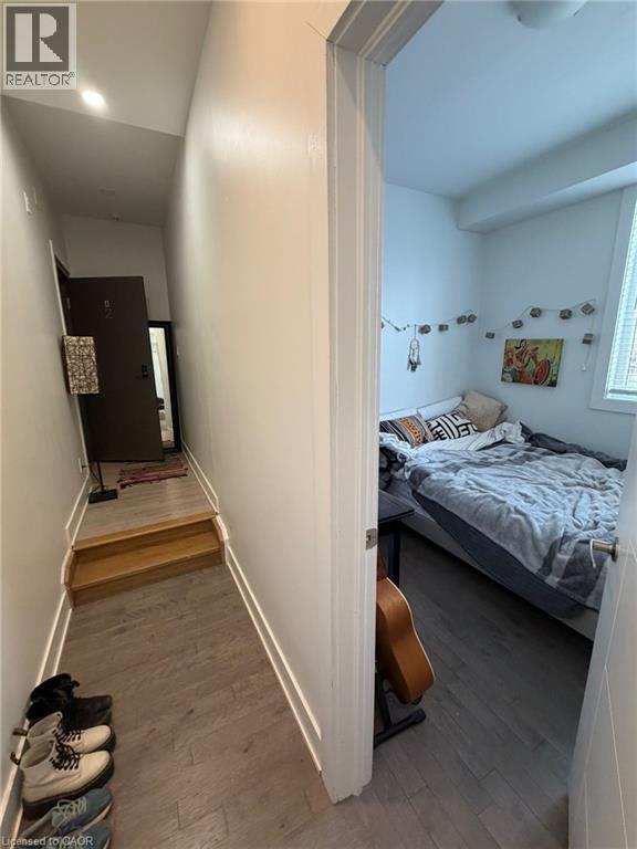 1415 Gerrard Street E Property Photo 25