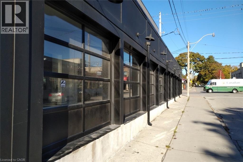 1415 Gerrard Street E Property Photo 38