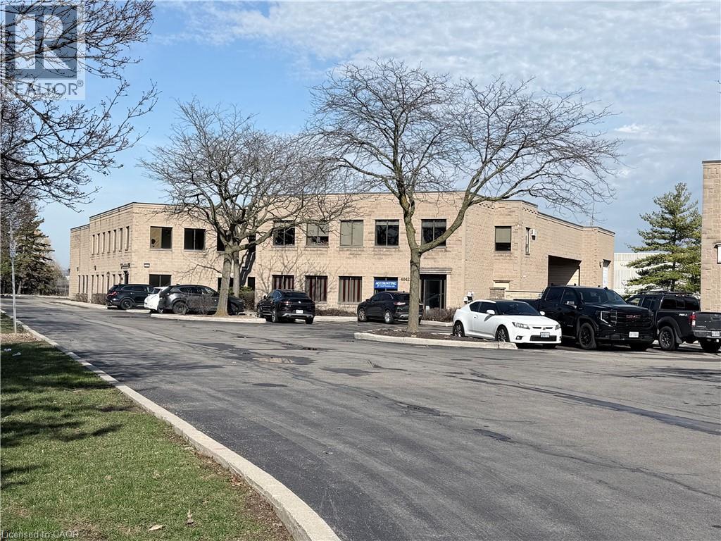 4042 MAINWAY Unit# 4