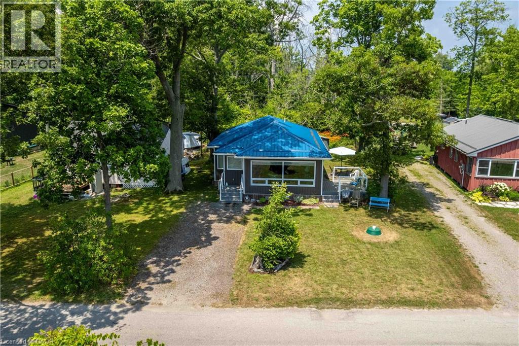 2399 Lakeshore Road Property Photo 2