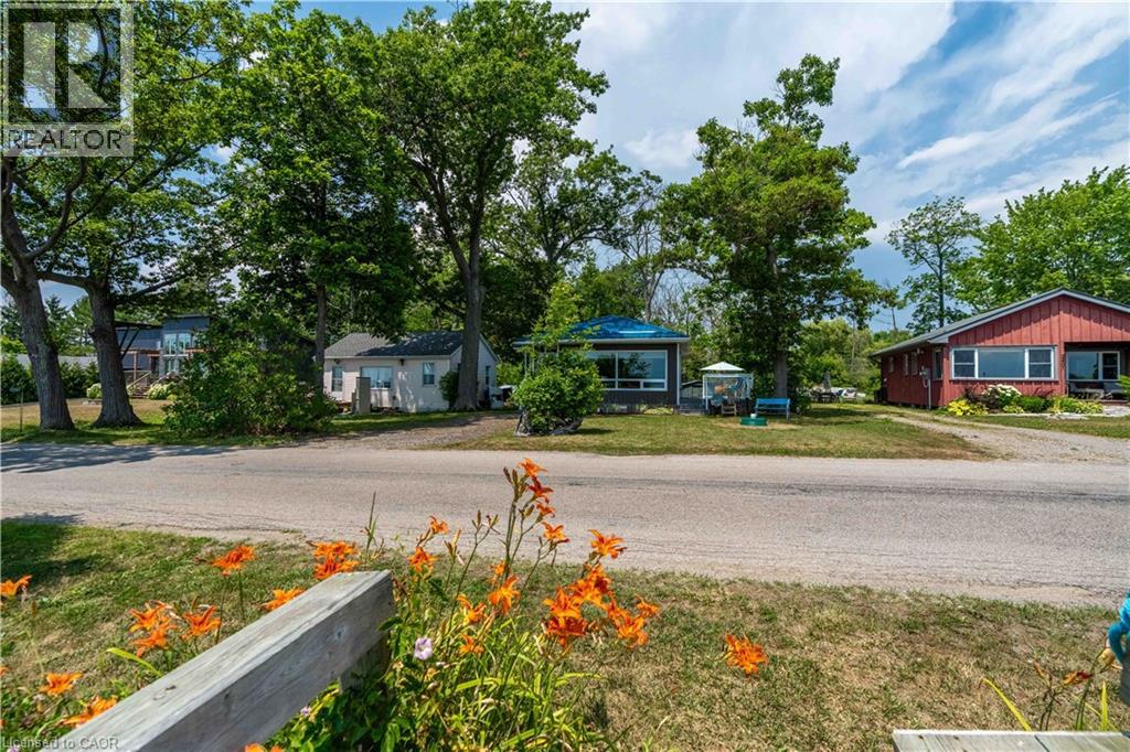 2399 Lakeshore Road Property Photo 38