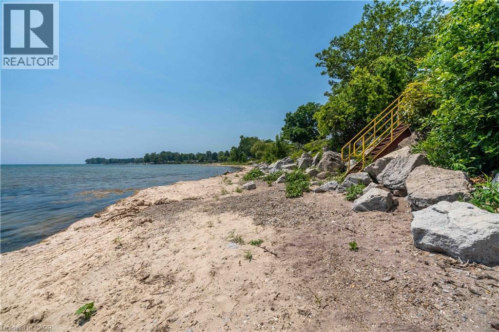 2399 Lakeshore Road Property Photo 40