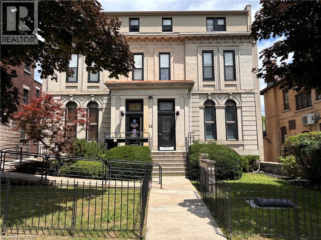 14 Duke Street Property Photo 1