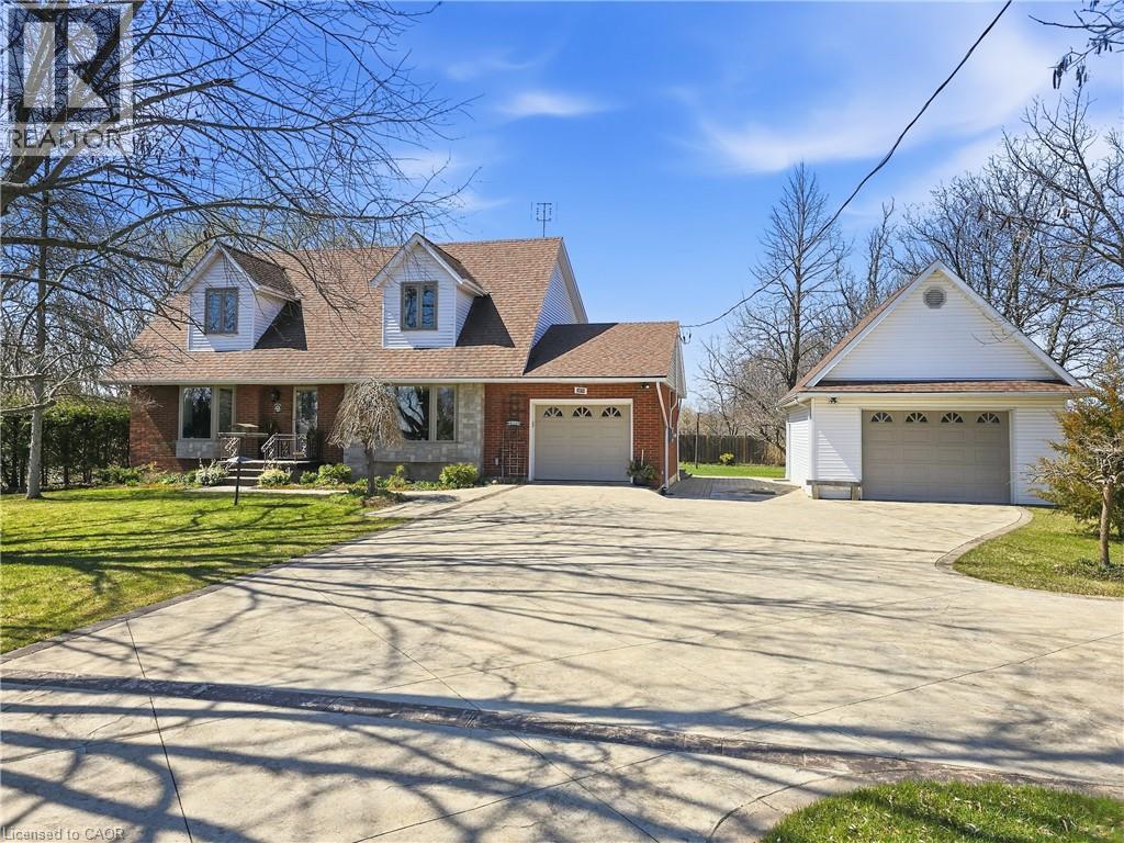 3076 Grassie Road Property Photo 1