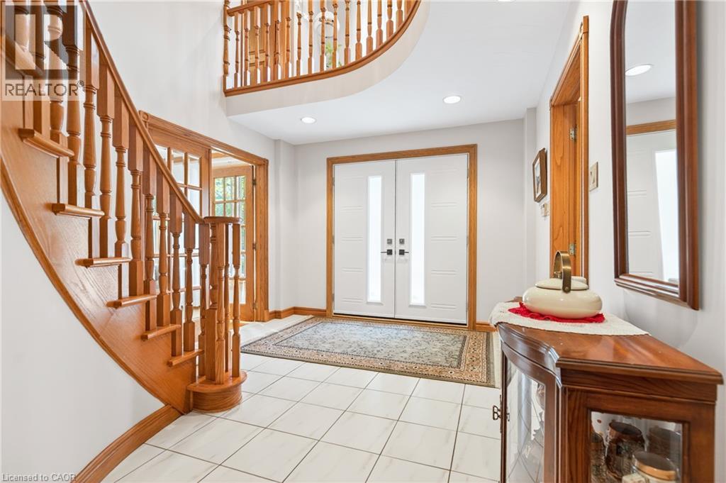 79 Maple Drive Property Photo 5