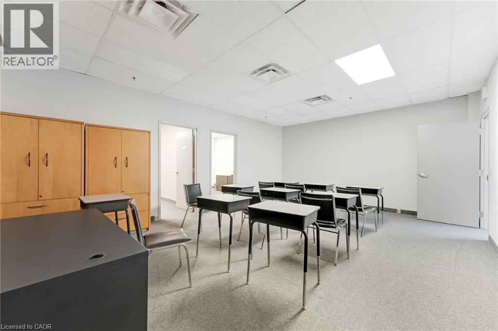 2189 Speers Road Property Photo 10