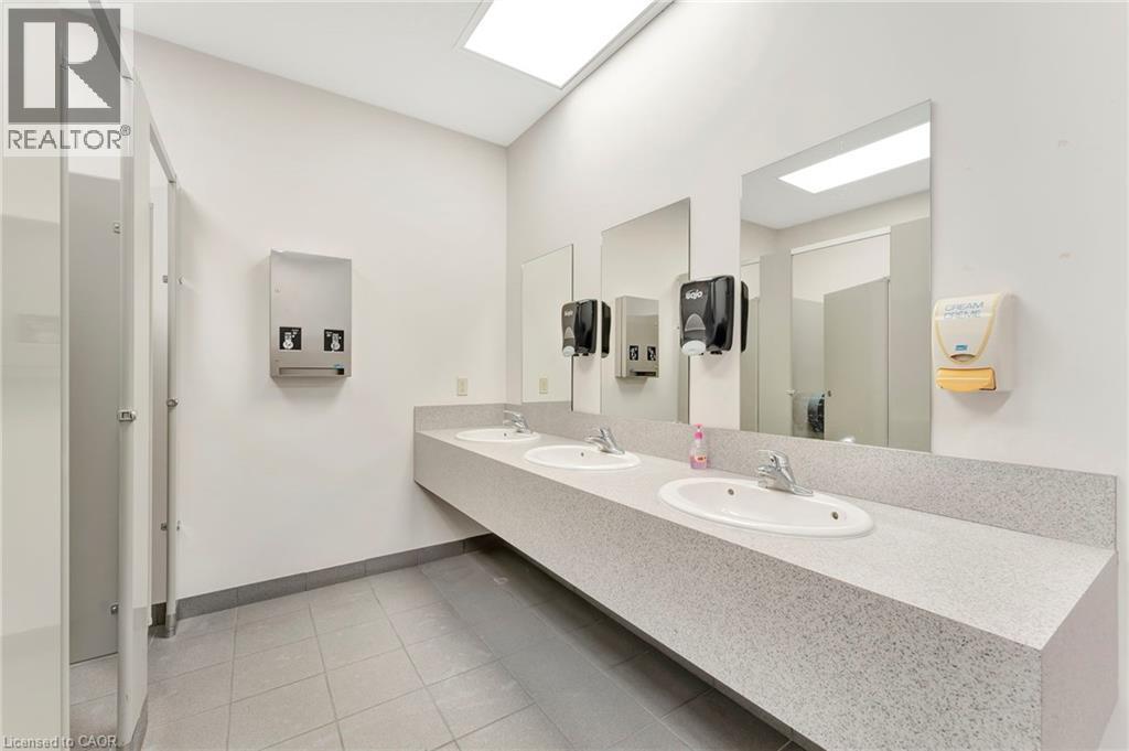 2189 Speers Road Property Photo 15