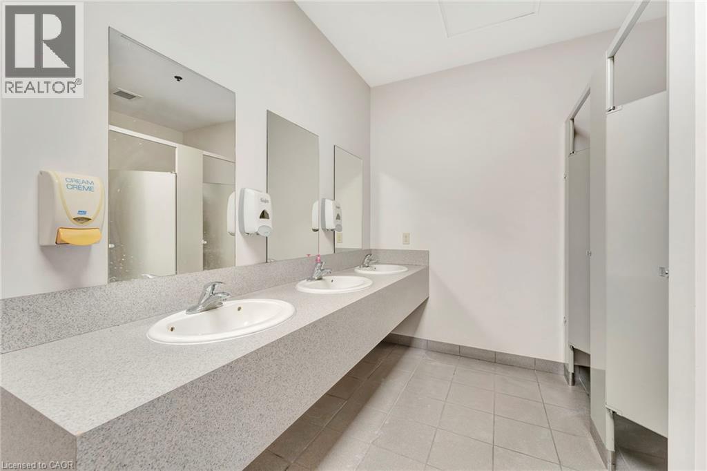 2189 Speers Road Property Photo 16