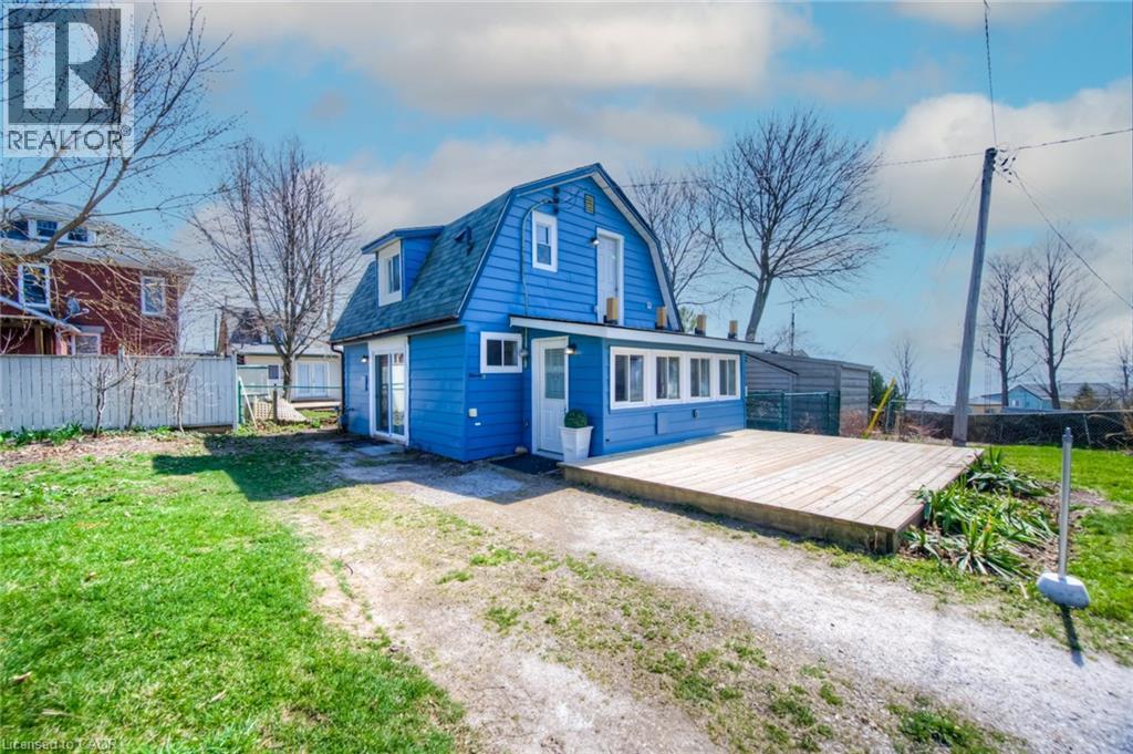 11c Glenwood Street Property Photo 1