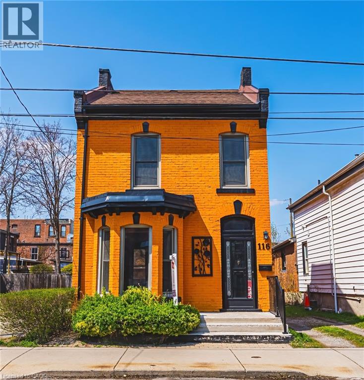 116 Catharine Street S Photo de la propriété 1