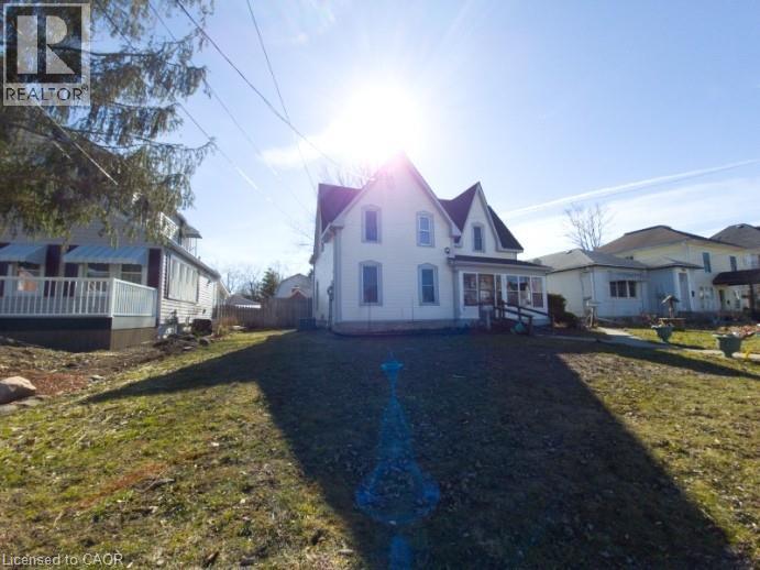 713 Cedar Street Property Photo 2
