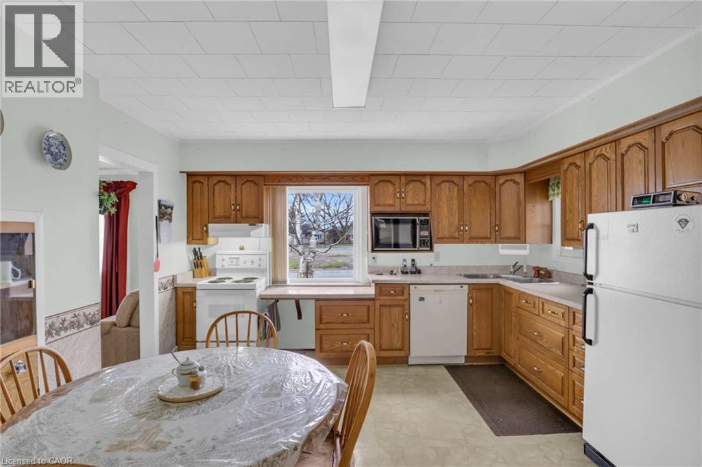104 King Street Property Photo 15