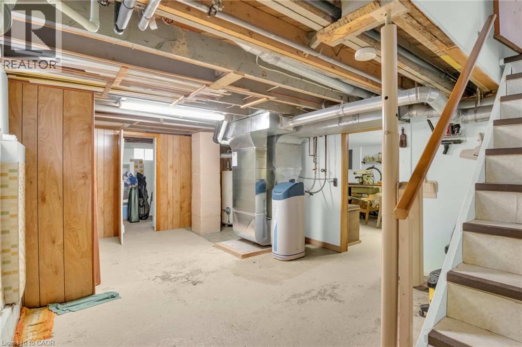 104 King Street Property Photo 26