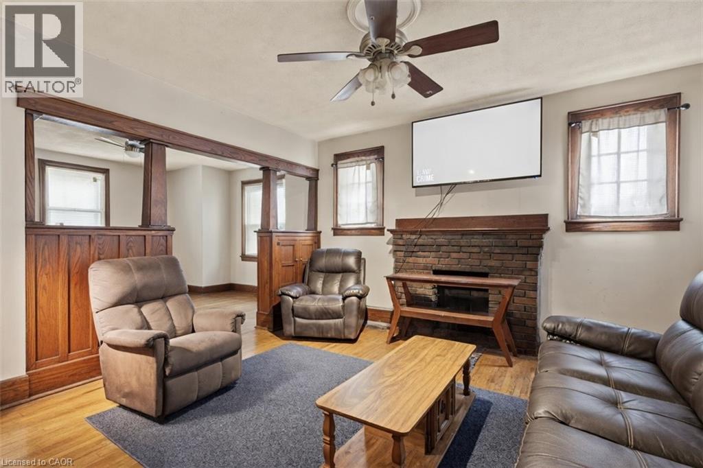 142 Stanley Street Property Photo 5