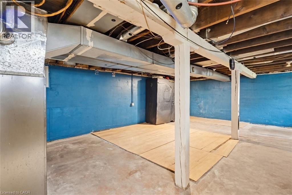 142 Stanley Street Property Photo 13