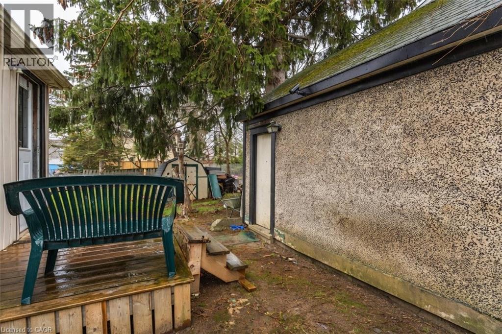 142 Stanley Street Property Photo 14