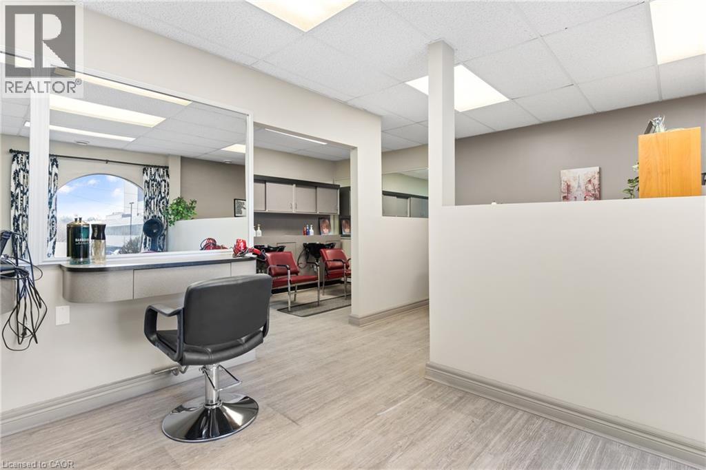 10 Glebe Street Property Photo 15