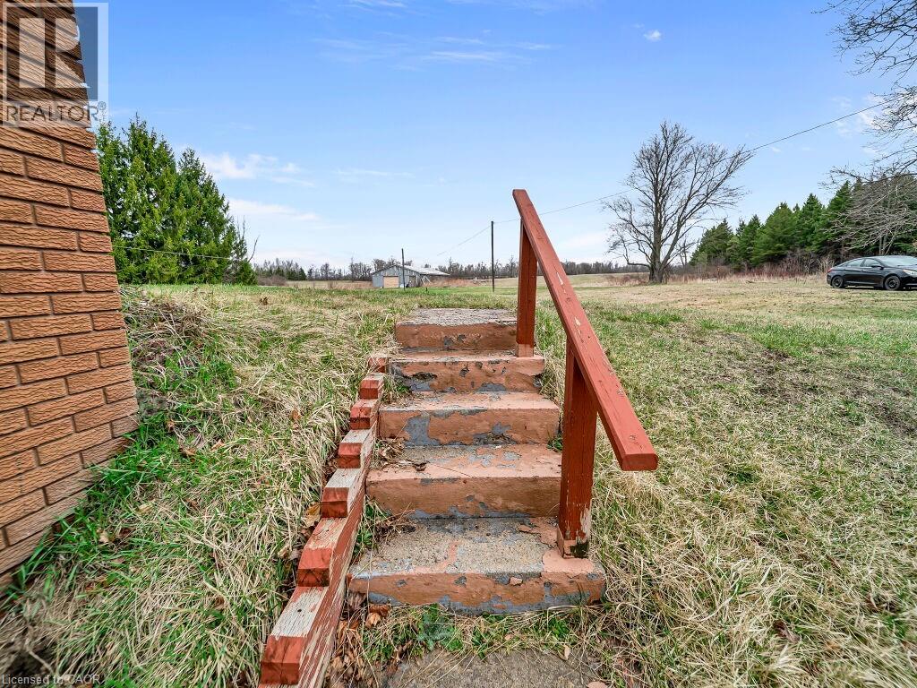 1416 Highway 6 Property Photo 36
