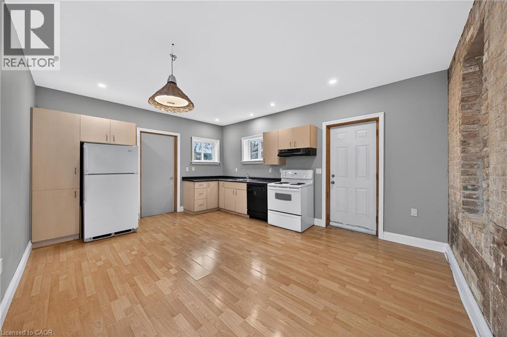 12 Fleet Street Property Photo 10
