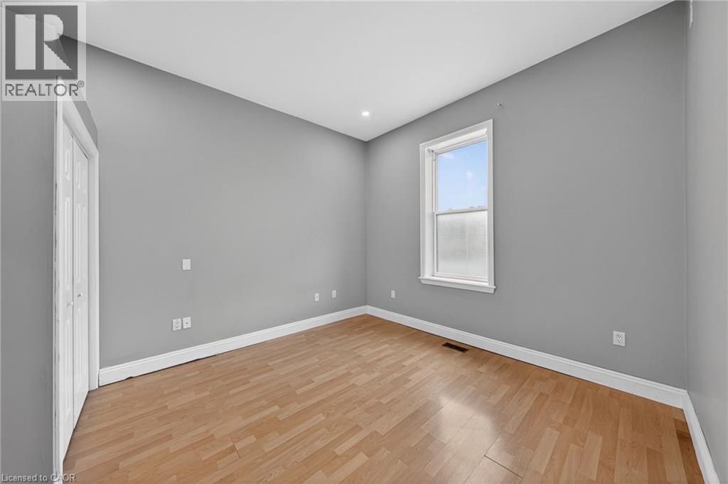 12 Fleet Street Property Photo 14