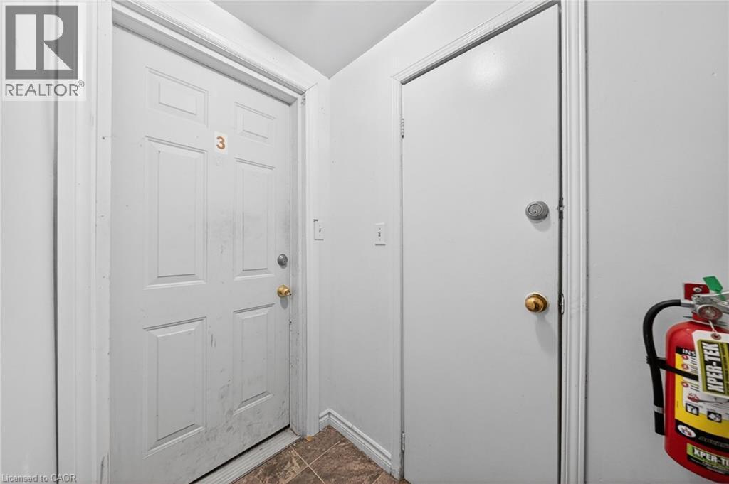 12 Fleet Street Property Photo 29