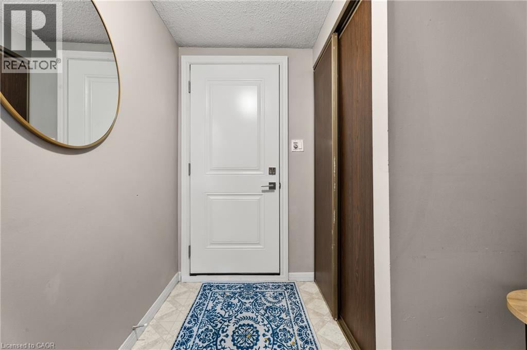 444 Stone Church Road W Unit# N1 Property Photo 6