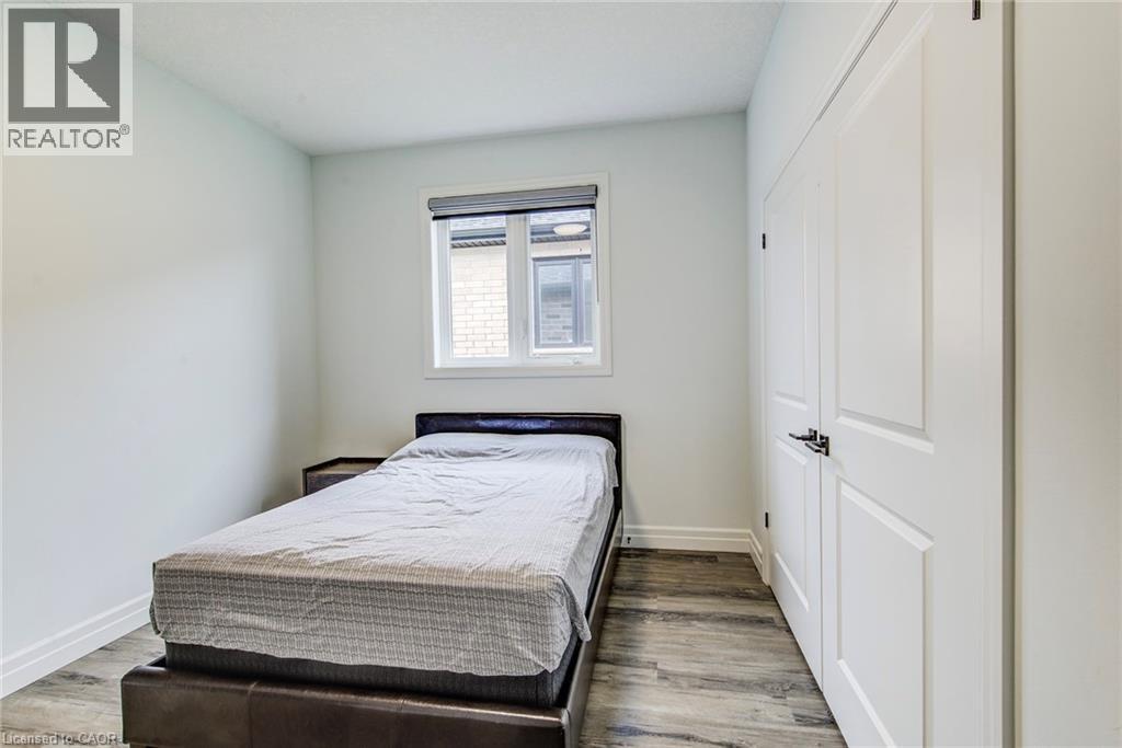 625 Winchester Avenue S Property Photo 10