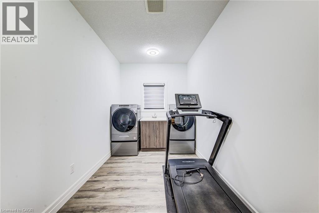 625 Winchester Avenue S Property Photo 29