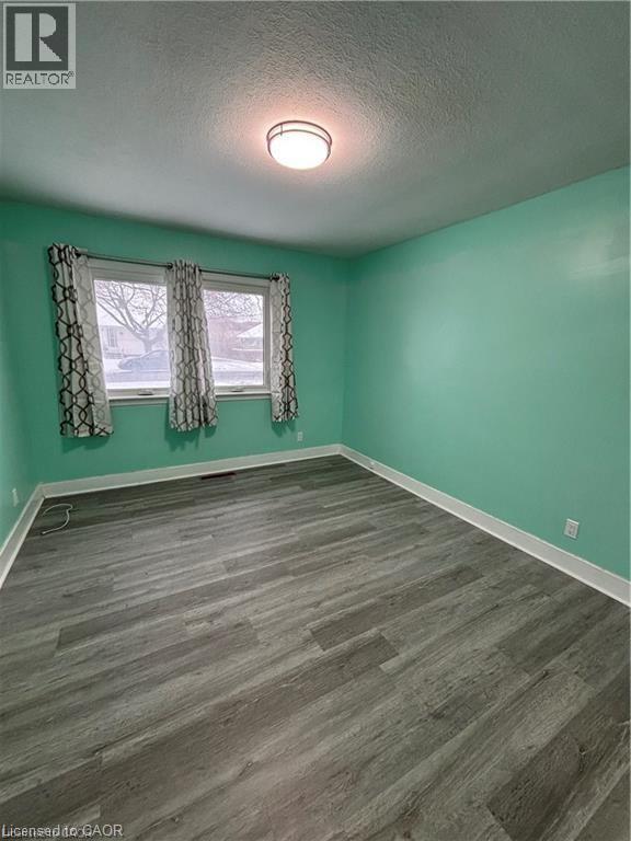 118 Jacobson Avenue Property Photo 10
