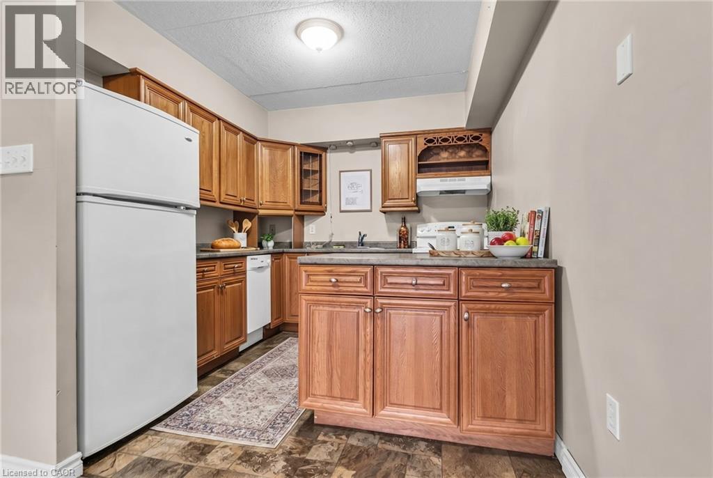 163 Ferguson Drive Unit# 302 Property Photo 10