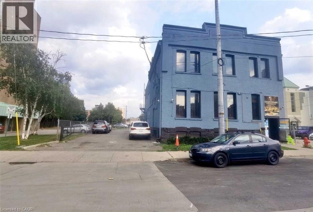 16 Jarvis Street Property Photo 1