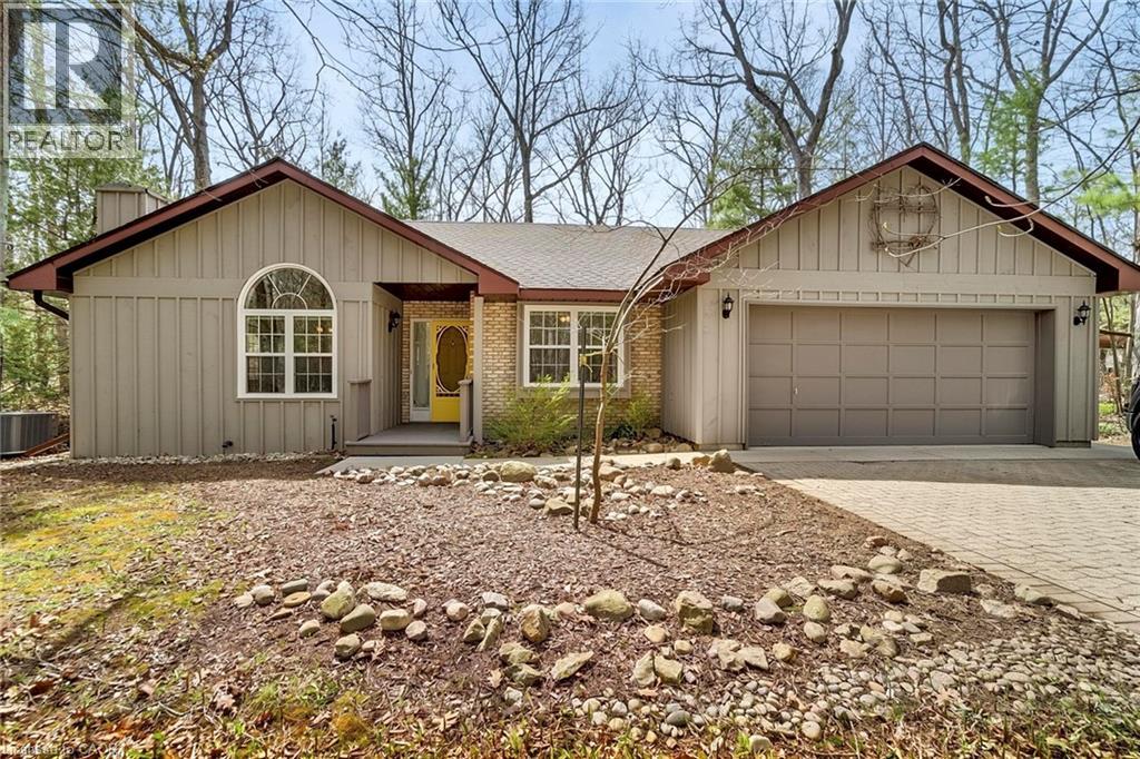 10325 Grand Oaks Drive Property Photo 1