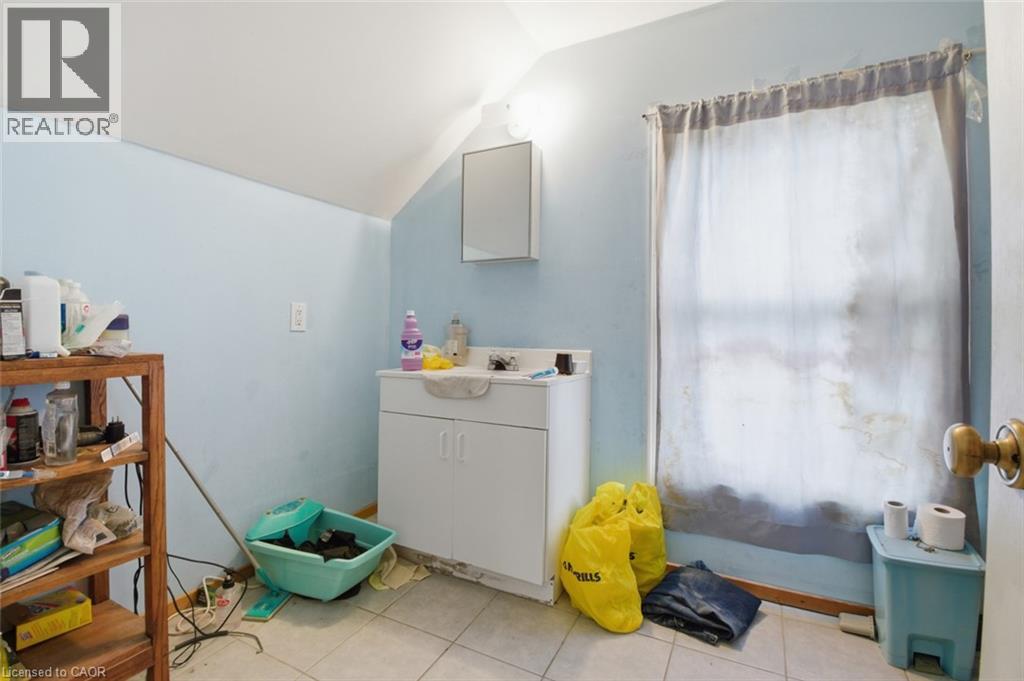 307 S Wallace Avenue S Property Photo 37