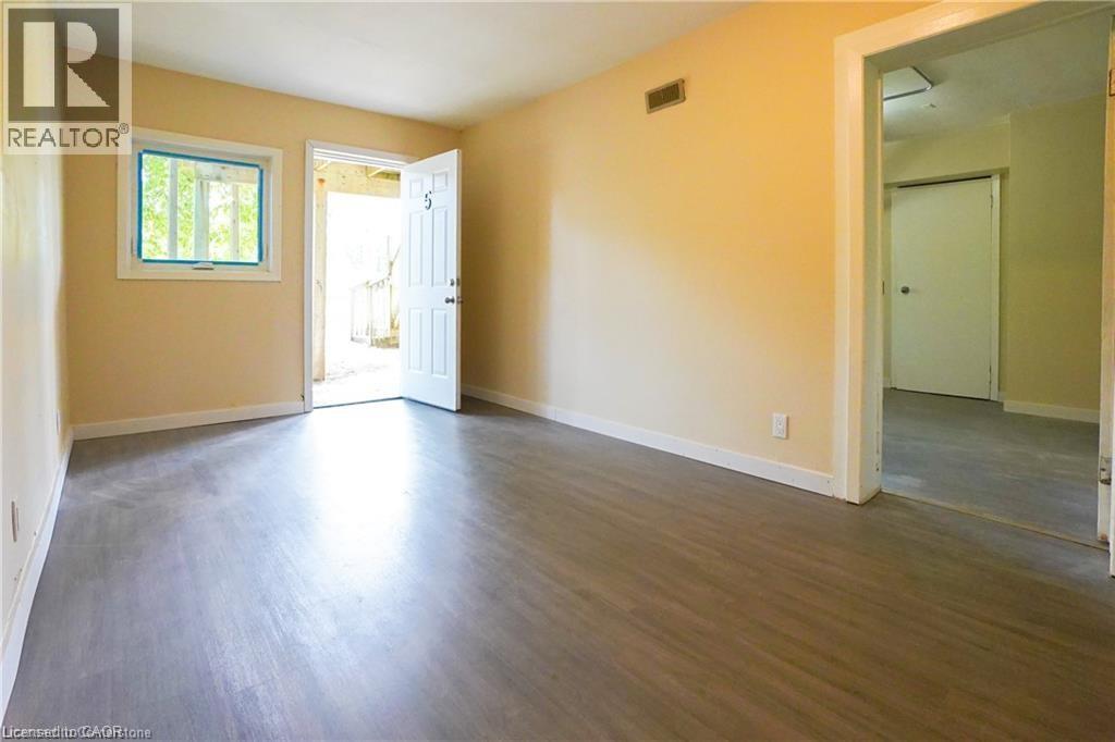 839 Mosley Street Property Photo 19