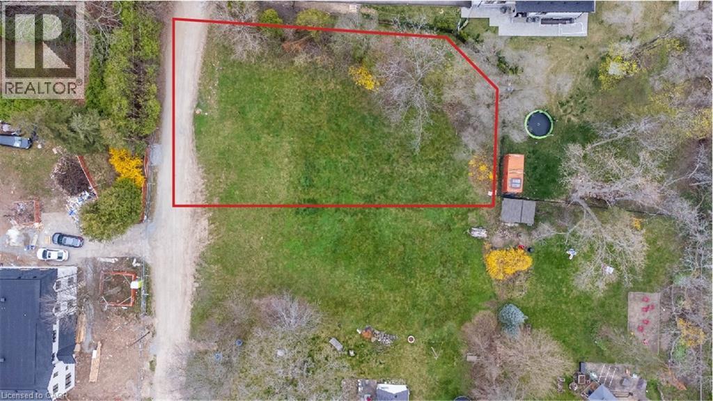 1068 Sixth Line Property Photo 1