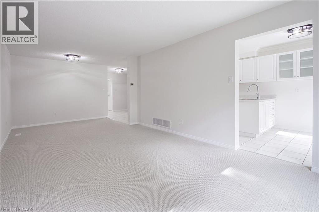 2355 Fifth Line Unit# 63 Property Photo 12