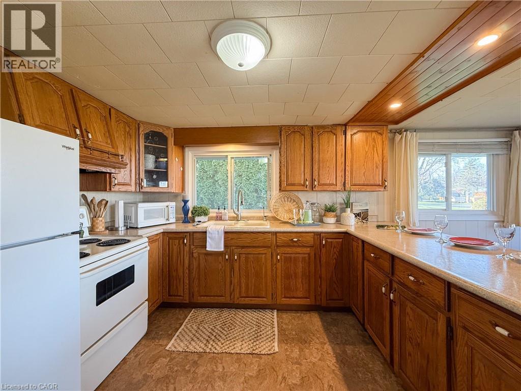 21 Poplar Road Property Photo 11