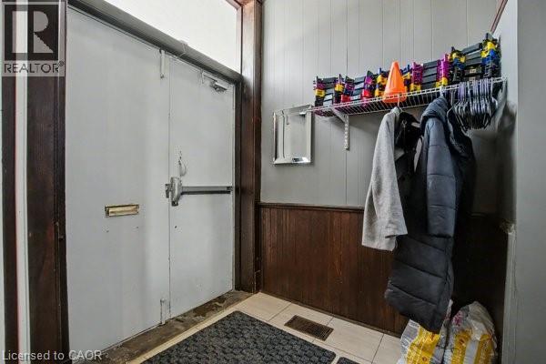 37 Wellington Street Property Photo 8