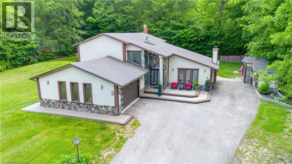 3263 Guyatt Road Property Photo 3