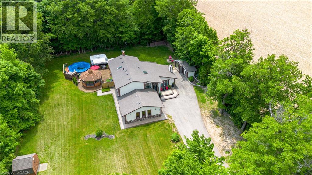 3263 Guyatt Road Property Photo 4