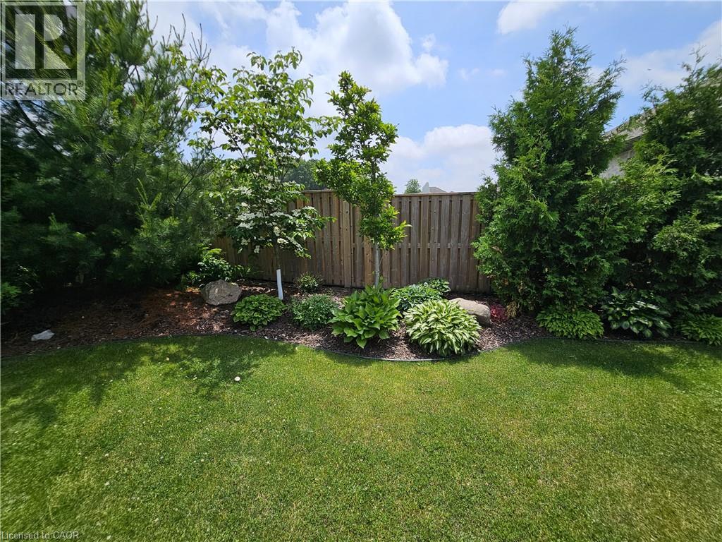 98 Allandale Crescent Property Photo 43