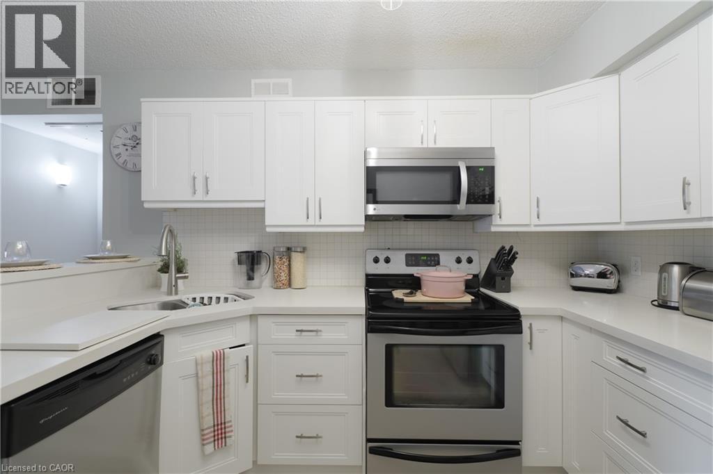 2040 Cleaver Avenue Unit# 218 Property Photo 7