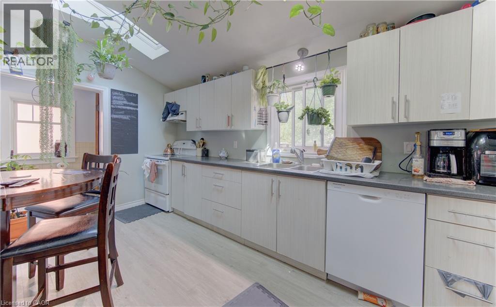 48 Breithaupt Street Property Photo 15