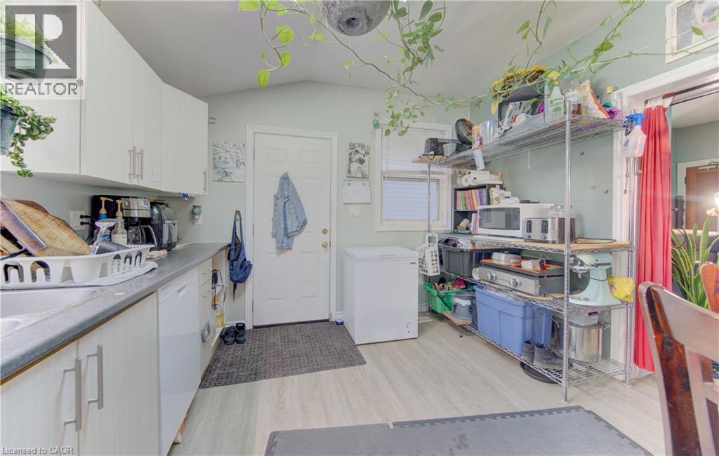 48 Breithaupt Street Property Photo 17