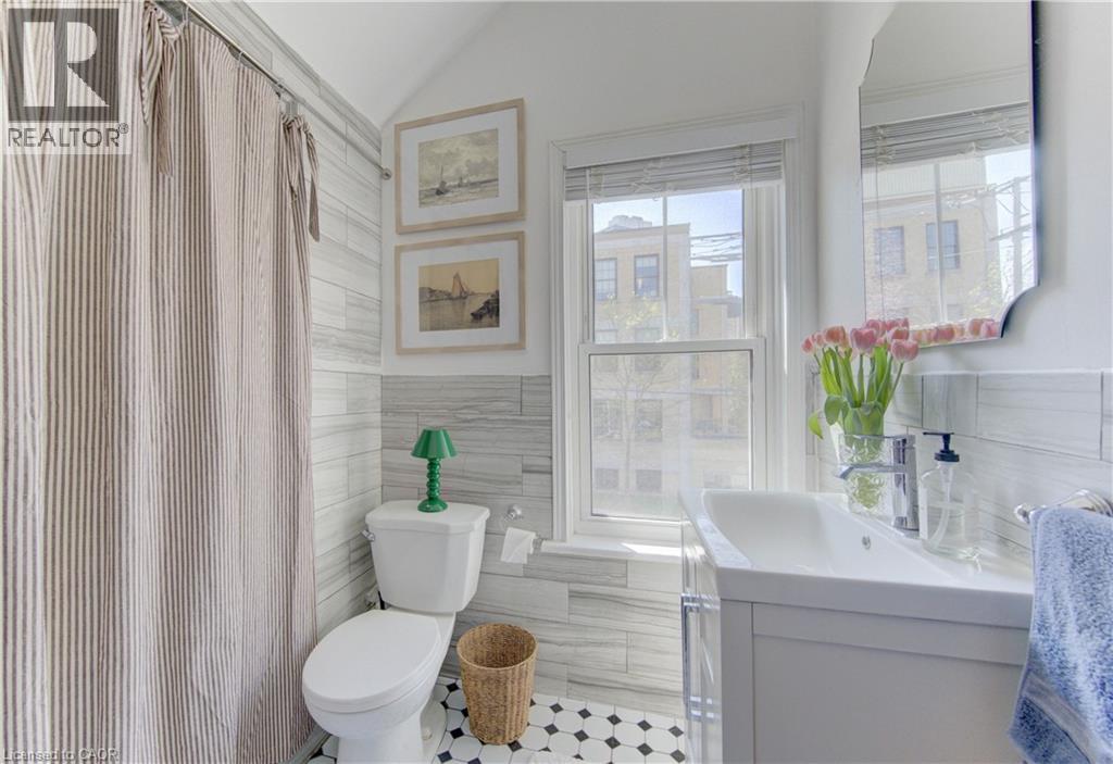 48 Breithaupt Street Property Photo 31