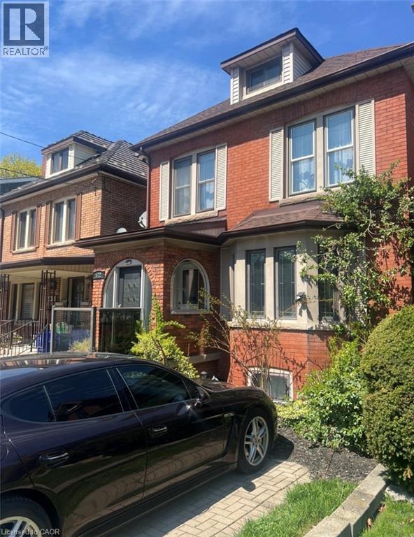 522 ABERDEEN Avenue Property Photo 1