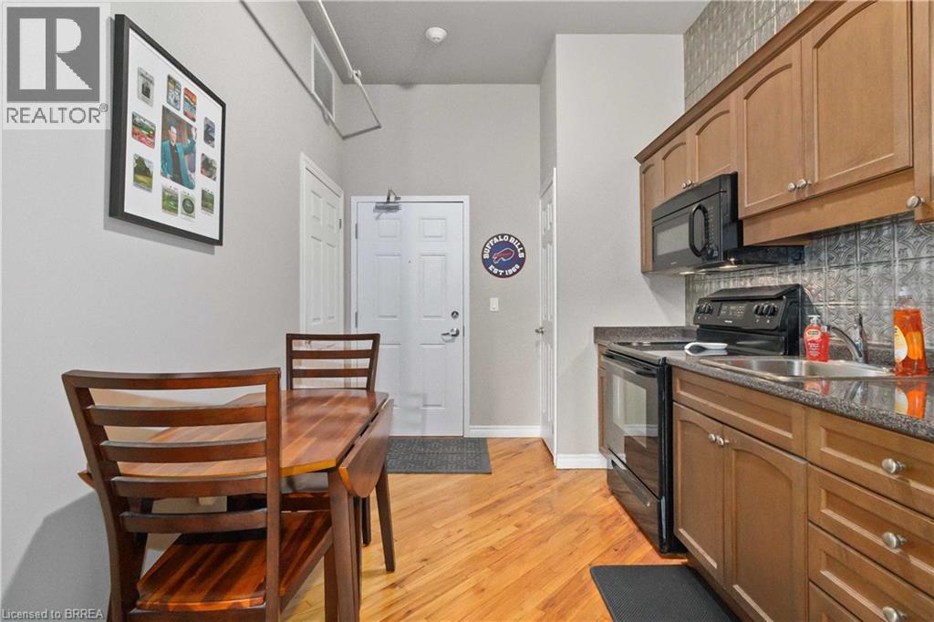 140 West River Street Unit# 504 Property Photo 6