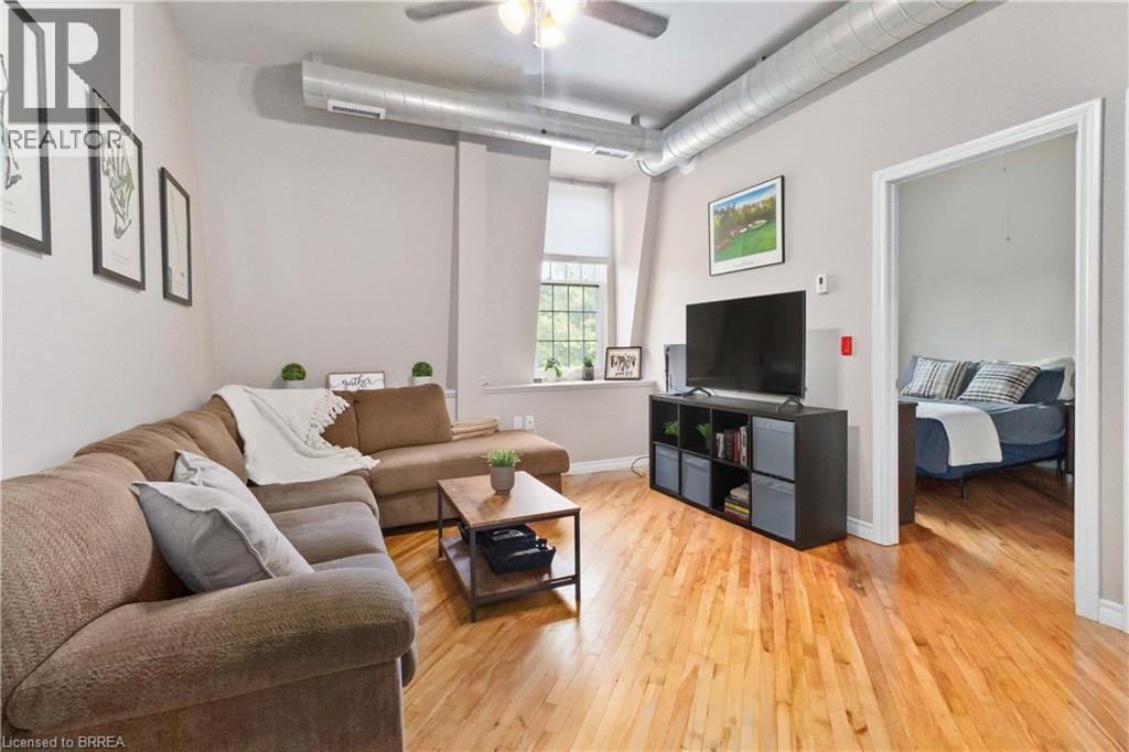 140 West River Street Unit# 504 Property Photo 8