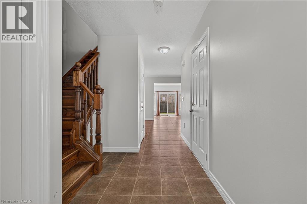 19 Sinclair Street Property Photo 3